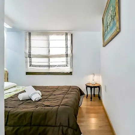 Las Flores Apartment